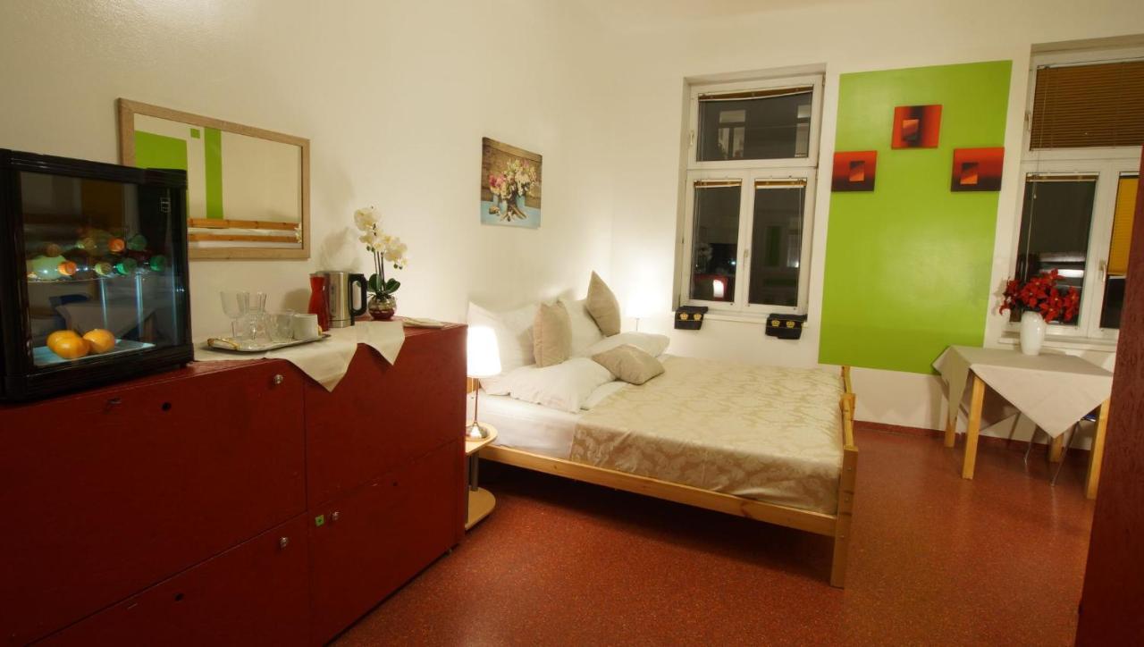 Westend City Hostel Wien Eksteriør billede